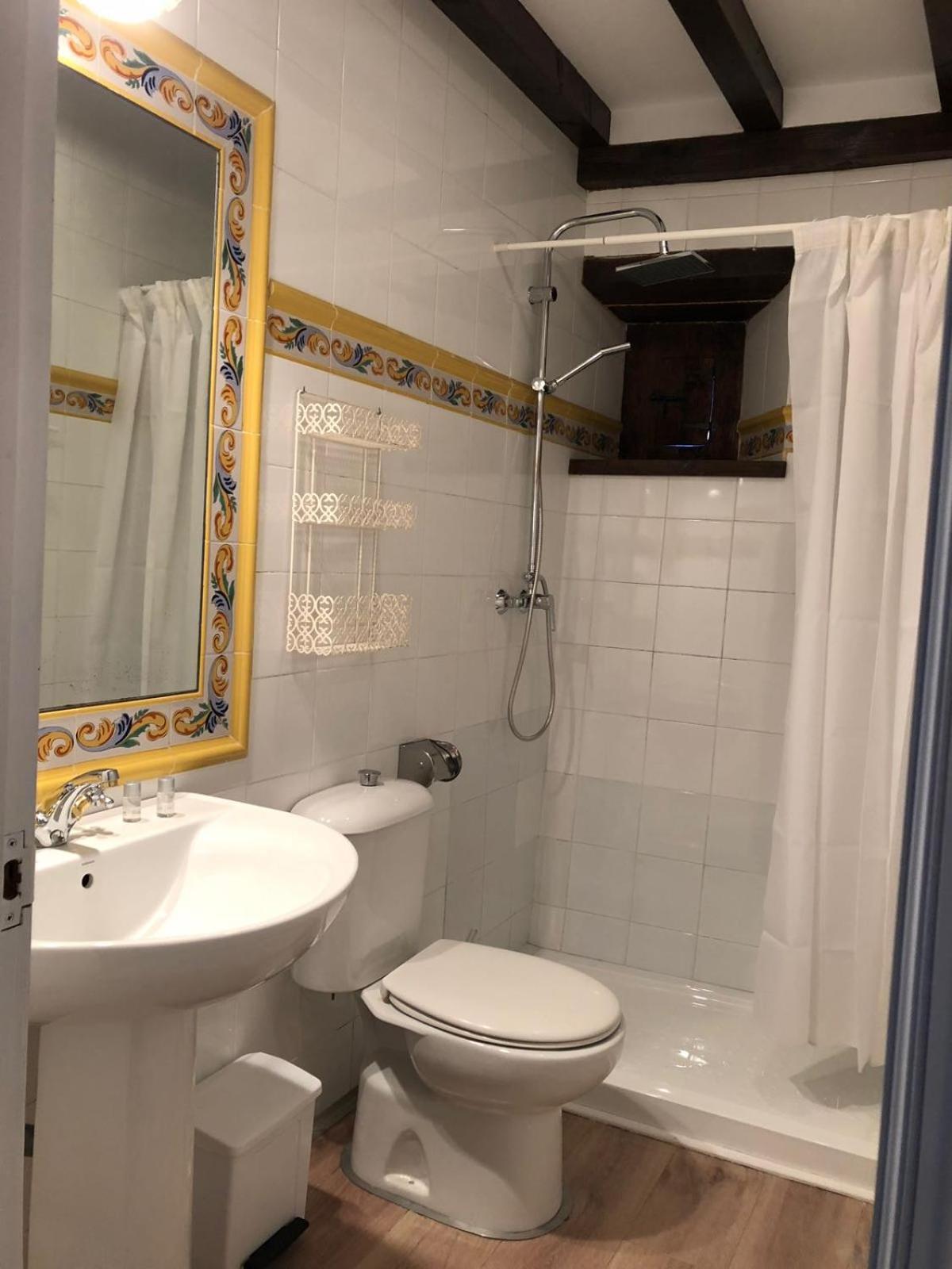Apartamentos La Casona Ucieda Exteriör bild